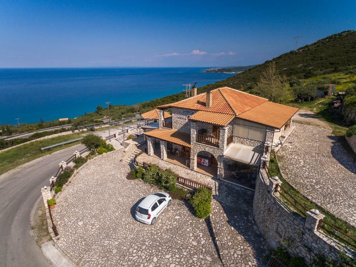 Nireas : Stone Villa Orthoniaí المظهر الخارجي الصورة